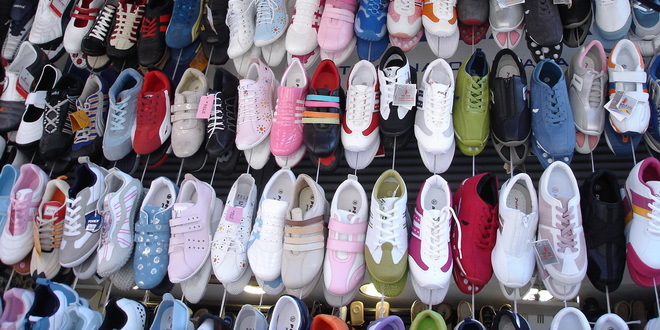 Mediji: Cipele made in Kosovo usred Beograda