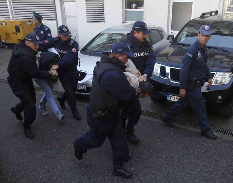 Podgorica: Određen pritvor uhapšenim Srbima