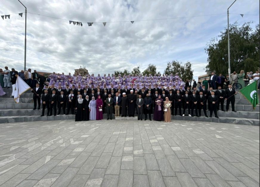 Medresa “Gazi Isa-beg” ispratila 513. generaciju maturanata