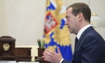 Medvedev: Ruska ekonomija ušla u fazu rasta; Državni dug 4,6 milijardi evra