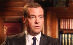 
					Medvedev najavio ostavku vlade 
					
									