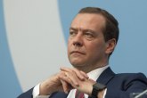 Medvedev o imenovanju Sirskog: Gadi mi se, bio je sovjetski ruski oficir, a sada...