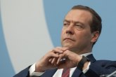 Medvedev poručio Bajdenu: Demencija je korisna stvar