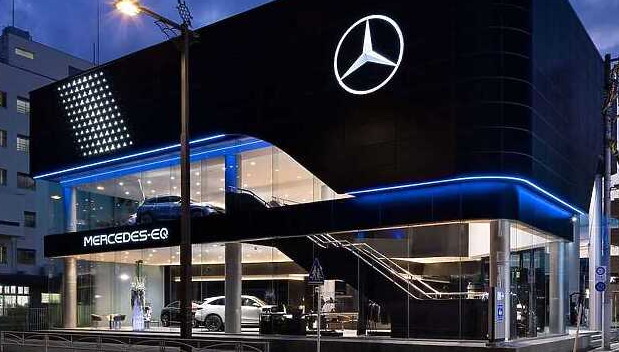 Mercedes-Benz otvorio prvi salon za prodaju isključivo električnih automobila