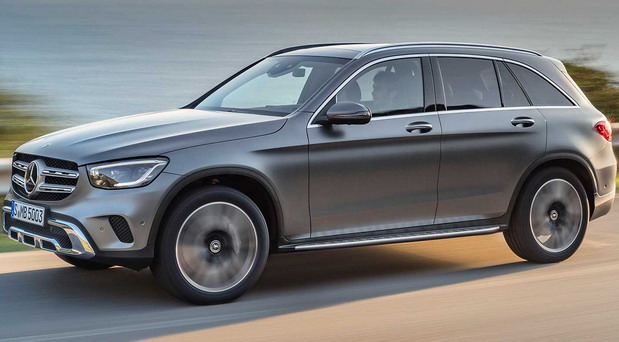 Mercedes opoziva više od 15.000 primeraka modela GLC