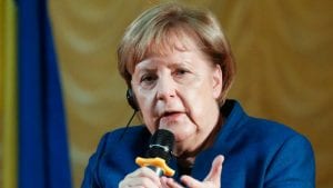 Merkel: Biće možda potreban još jedan samit lidera EU zbog korone