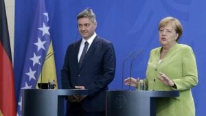 Merkel: Nema promene granica na Balkanu