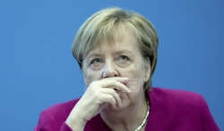 Merkel: Raspravu o granicama pratim s velikom zabrinutošću