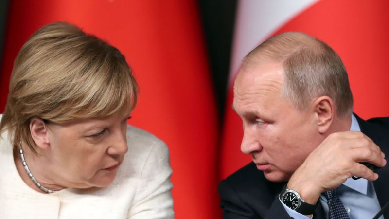 Merkel i Putin razgovarali o Ukrajini, Siriji i Libiji