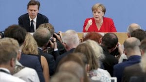 Merkel kritikovala izjave Trampa