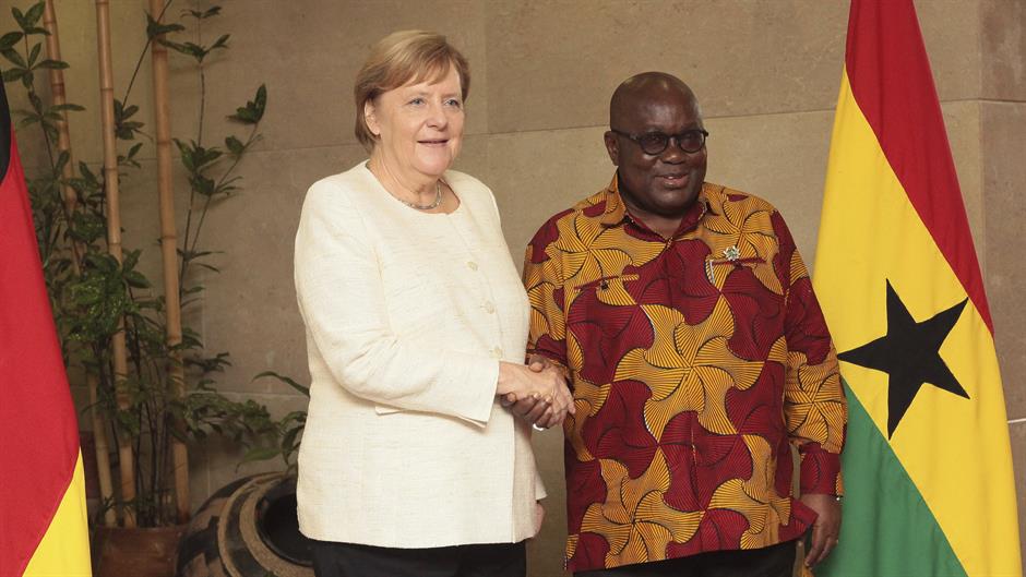 Merkel u Gani: Investicije u region koji je izvor migranata