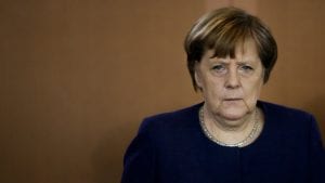 Merkelova ne isključuje posledice po Severni tok 2 zbog Navaljnog