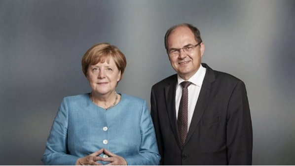 Merkelova obećala punu podršku Šmitu kao novom „visokom predstavniku“ za BiH