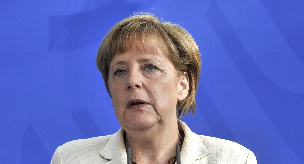 Merkelova pozdravila spremnost Rusije na humanitarnu pauzu u Alepu