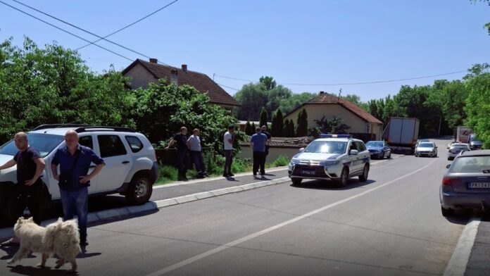 Meštani prokupačkog sela se sami priključili na gradski vodovod – radnici Vodovoda pokušali da ih isključe