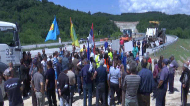 Meštani staroplaninskih sela protestovali na Koridoru 10  