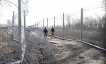 Migranti kopaju tunele ispod bodljikave žice: Mađarska policija pronašla prolaz kod granice sa Srbijom