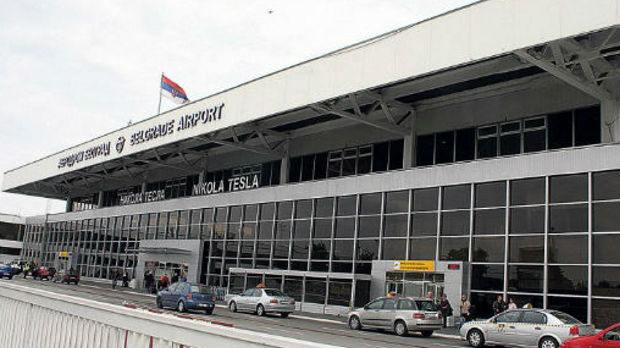 Pobegli iz prostorije za privremeni boravak na beogradskom aerodromu