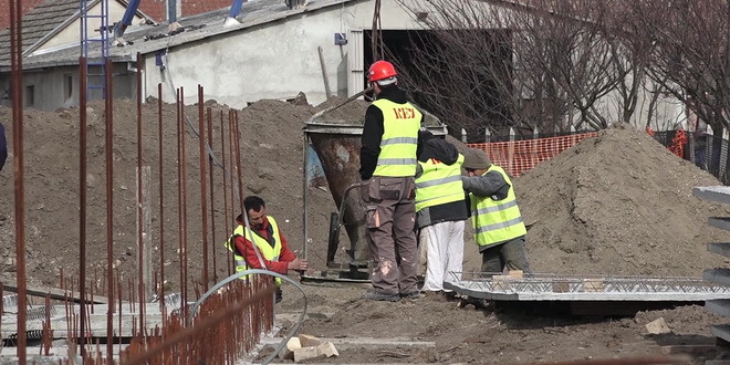 Mihajlović: Investitori da održe nivo radova i zaštite radnike