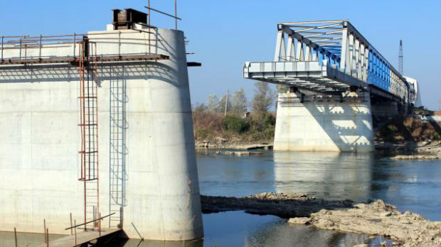 Mihajlović: Most preko Drine do novembra, granični prelaz 2017.