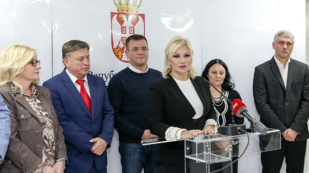 Mihajlovićeva sa predstavnicima lokalnih samouprava