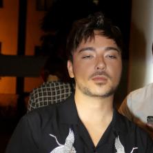 Milan Stanković učinio neočekivano Ljudi mi kažu da se izlečim Njegovo oglašavanje publiku devastiralo - Ranjena, slomljena duša