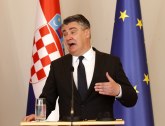 Milanović: Hrvatski navijači su zarobljeni u Grčkoj kao da je rat