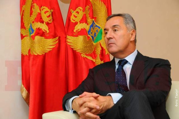 Milo Đukanović napušta sve državne funkcije