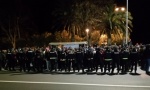  „Milo, lopove, ne damo ti svetinje!“: Nikšićani probili kordon policije, blokirani Kotor, Budva, Bar, uhapšen brat Milana Kneževića (FOTO/VIDEO)