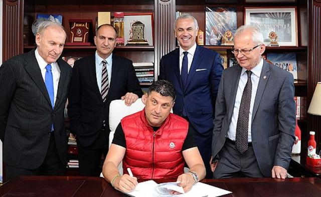 Milojević potpisao novi ugovor: Nisam sumnjao da ću ostati