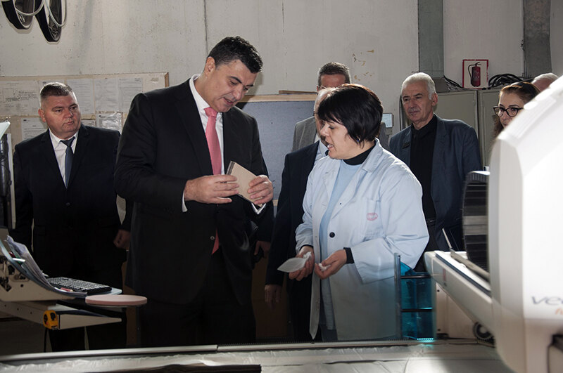 Ministar Basta u Vranju u fabrikama Simpo i Jumko