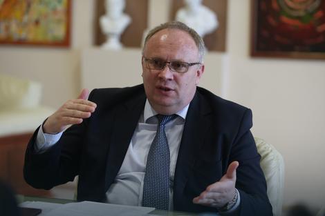 Ministar Bogdanić podnosi krivične prijave