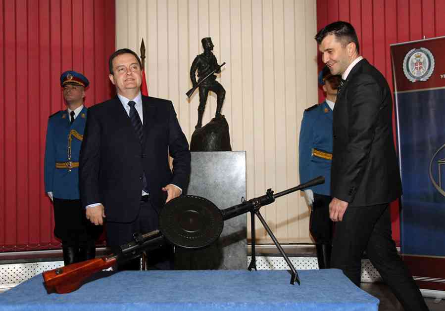 Ministar Đorđević: Jaka Vojska, mirni građani