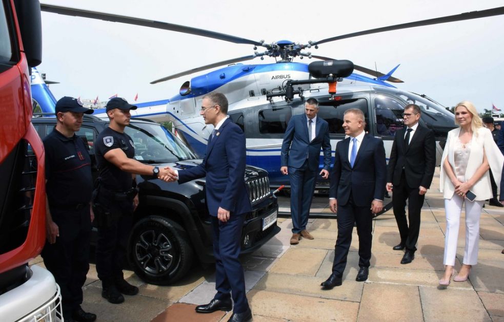 Ministar Stefanović: MUP dobio novi helikopter