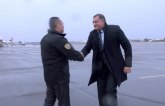 Ministar Vulin dočekao Dodika na beogradskom aerodromu FOTO