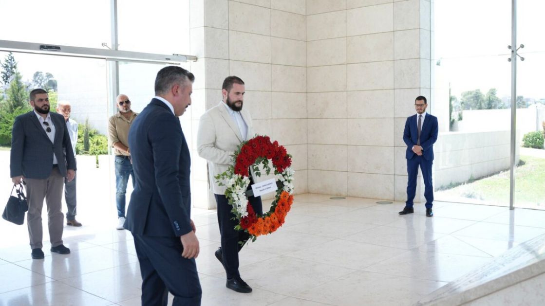 Ministar Zukorlić u Ramalli – Administrativnom centru Palestine, odao počast rah. Jasir Arafatu