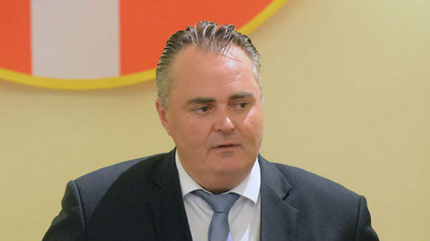 Ministar odbrane Austrije  upozorava na islamizaciju Balkana