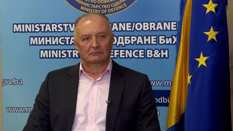 Ministar odbrane BiH odbio slijetanje vojnog aviona kojim je šef mađarske diplomatije trebao stići u  Banjaluku 