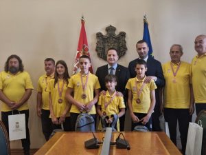 Ministar prosvete primio Evropske prvake u poznavanju saobraćaja, među njima i Lazar i Hana iz Omoljice