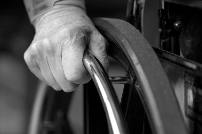 Ministarsto finansija: Nisu ukinute carinske povlastice osobama sa invaliditetom!