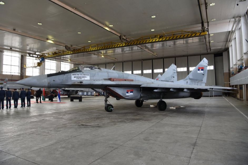 Ministarstvo odbrane: Letačka obuka na višenamenskim borbenim avionima