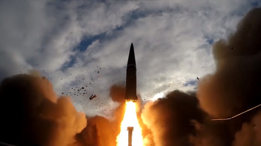 Ministarstvo odbrane Rusije objavilo snimak lansiranja rakete „Iskander-M“
