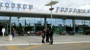Ministarstvo saobraćaja Crne Gore odbacilo mogućnost uključenja Srbije u tender za koncesije aerodroma