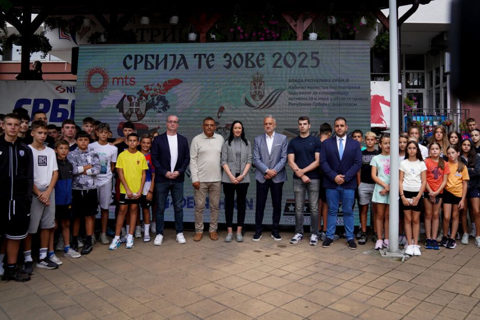 Ministri Gajić i Žarić Kovačević obišli učesnike kampa Srbija te zove