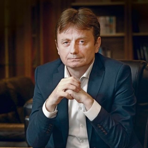 Ministru Glišiću pozlilo tokom gostovanja na televiziji; Lončar: Operacija je završena, i dalje je u teškom stanju