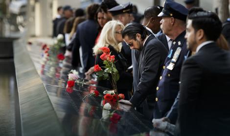 Minut ćutanja i zvona za žrtve 11. septembra