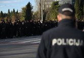 Mirno u Podgorici: Protestanti se povukli, poslanici DF-a i dalje u zatvoru