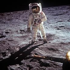 Misija Apolo 11 je bila PREVARA? Otkriven novi DOKAZ da čovek nikada nije bio na Mesecu! (FOTO)