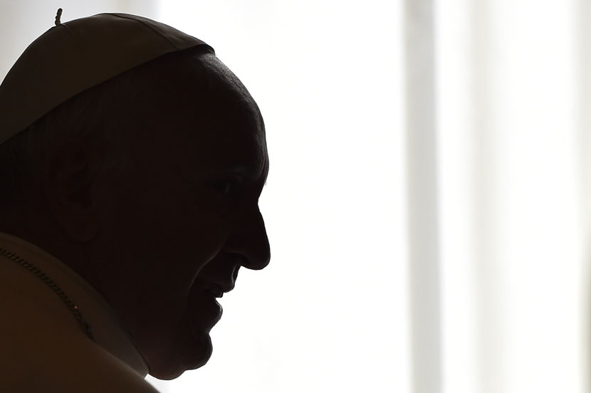 Misteriozni kult katoličkih egzorcista radi na tome da papa Franja nestane: Uzbuna u Vatikanu zbog “pakta sa đavolom”!