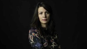 Mocart u klupskoj atmosferi seksa, droge i alkohola: Rediteljka Ana Grigorović povodom premijere opere „Tako čine sve“